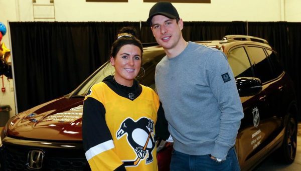 What Is Sidney Crosby’s Net Worth In 2022?his Girlfriend, Wife ...